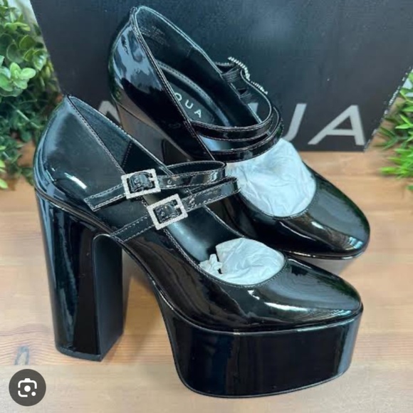 Bloomingdale’s AQUA Emmy Mary Jane Platform High Heel Pumps - Picture 10 of 10